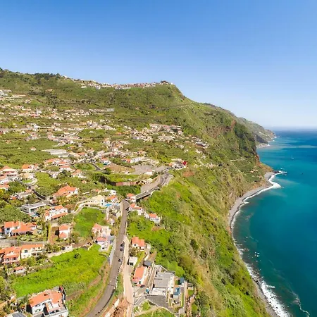 Calheta Tangerine House Вилла