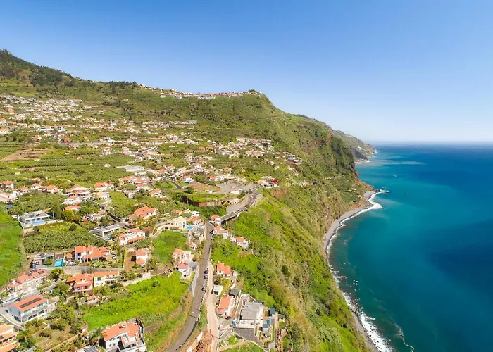 Calheta Tangerine House Villa